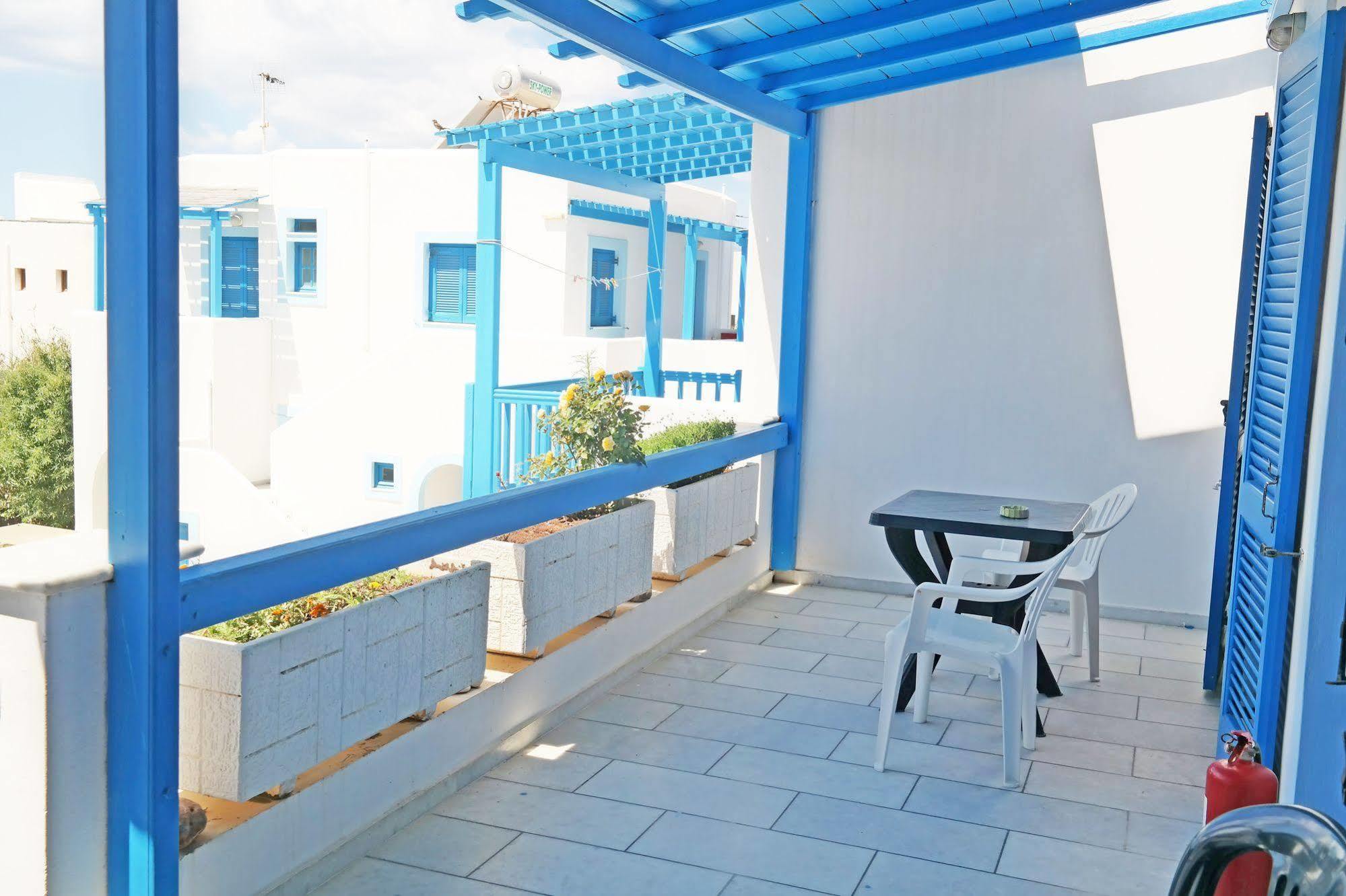 Karabatsis Naxos City