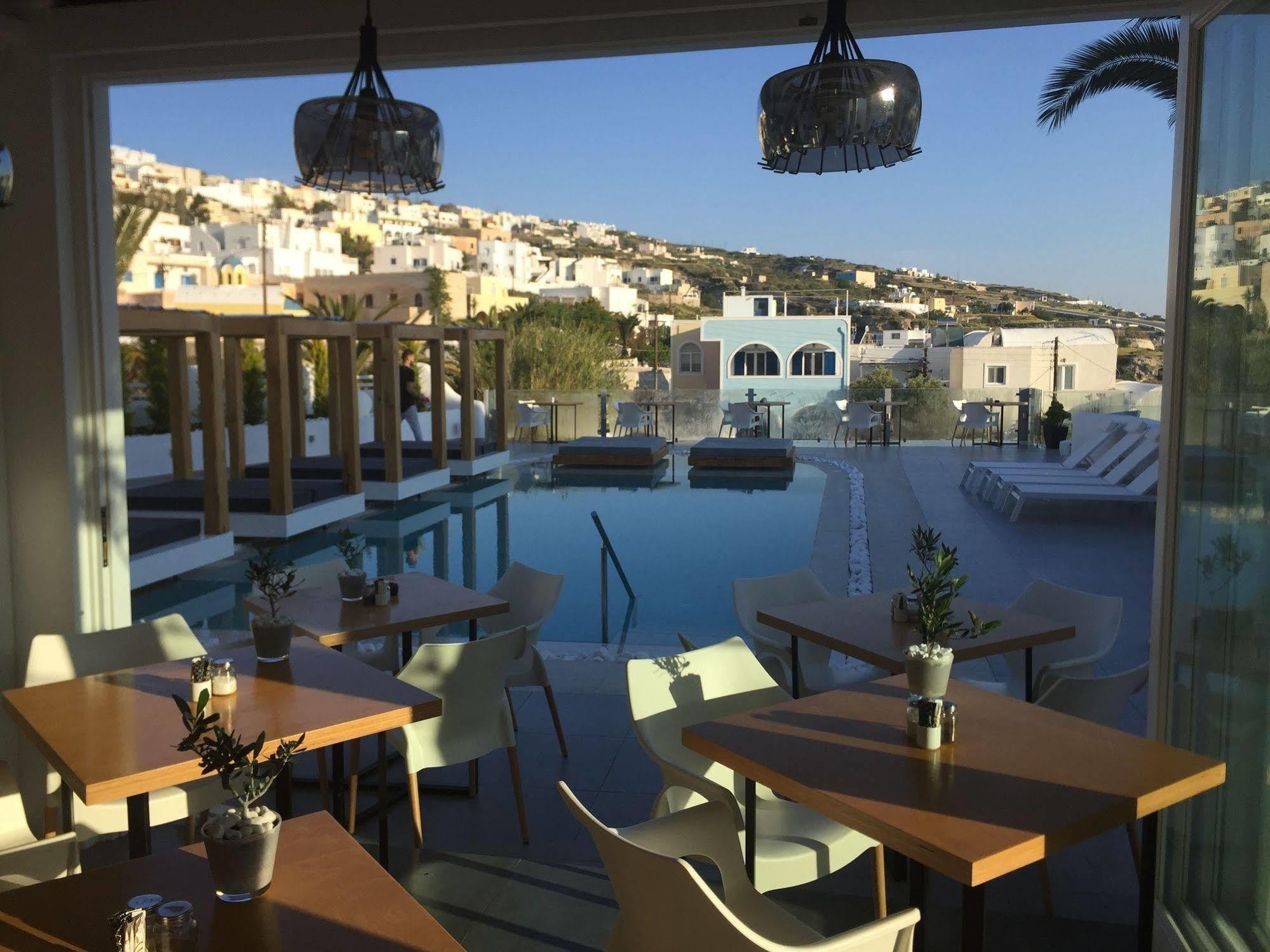 Callia Retreat Fira (Santorini)