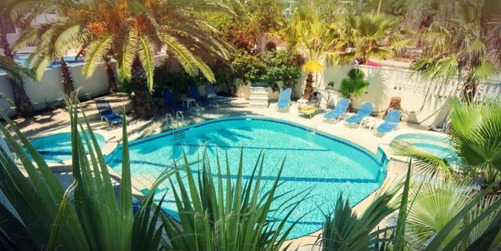 Aparthotel White Palace Faliraki