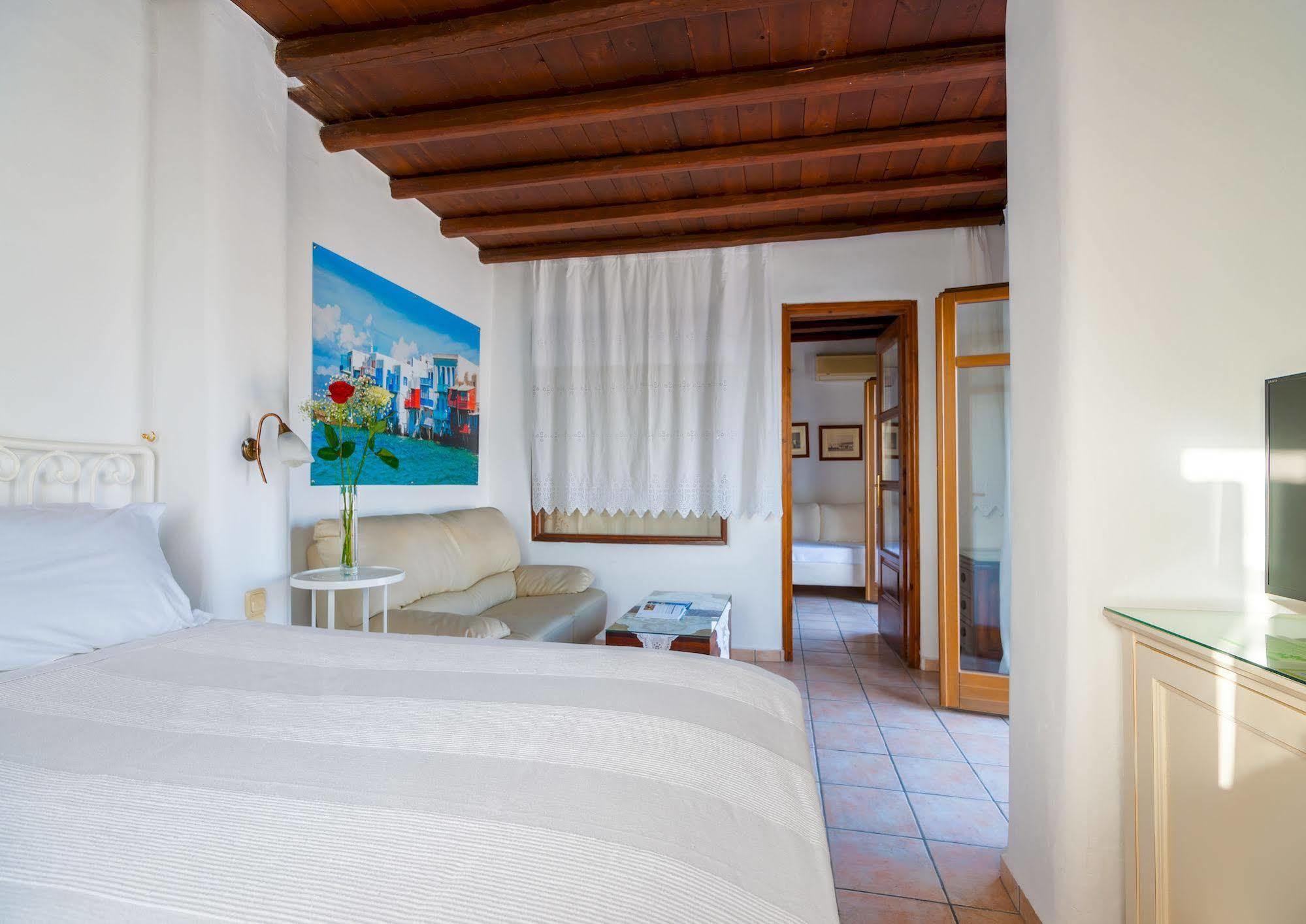 Paradision 4* Mykonos Town