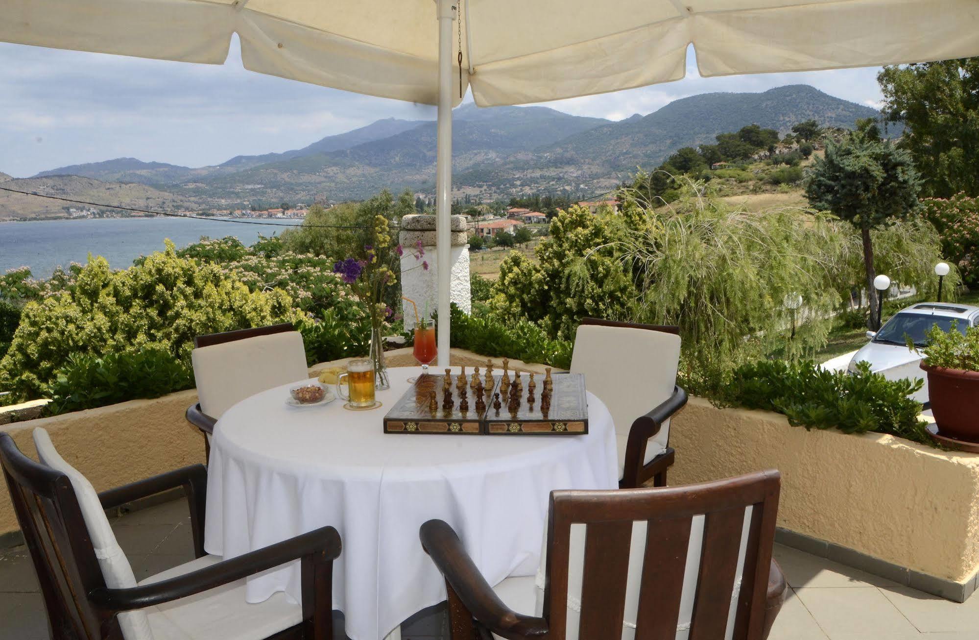 Hotel Clara 3*
