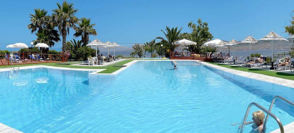 Hotel Clara