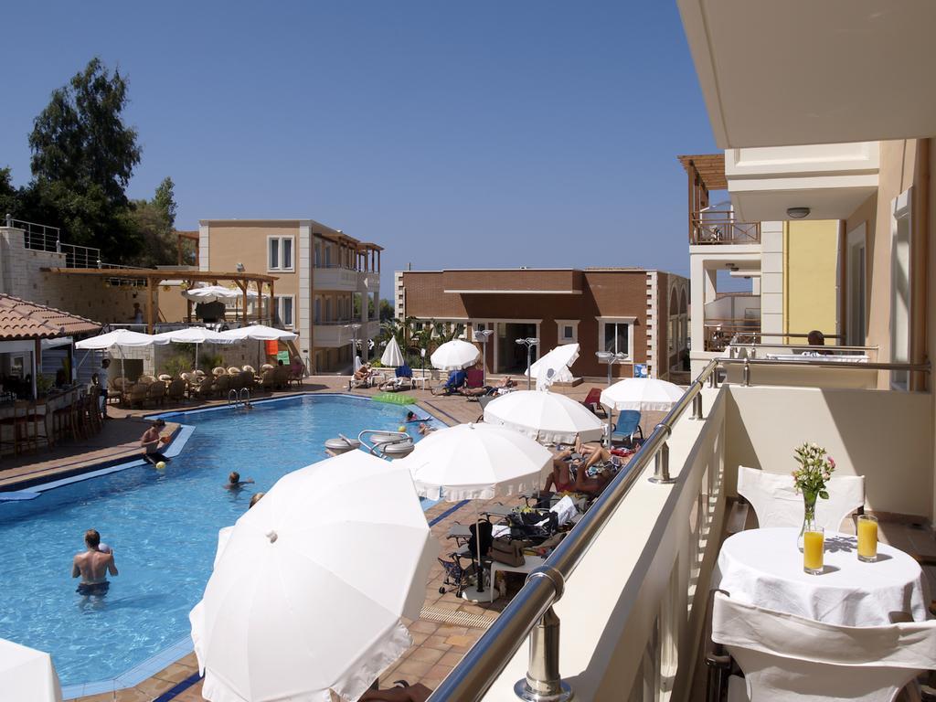 Porto Hotel