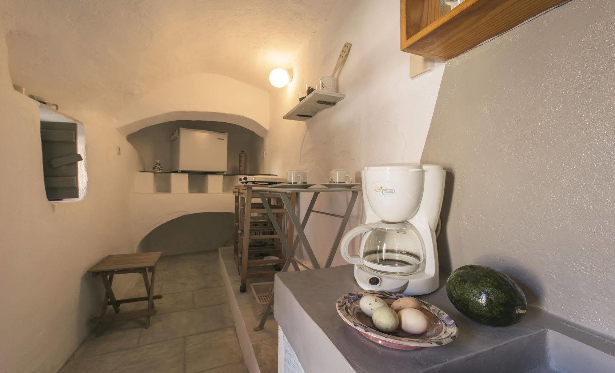 Mesana Traditional Stone Apartment *
