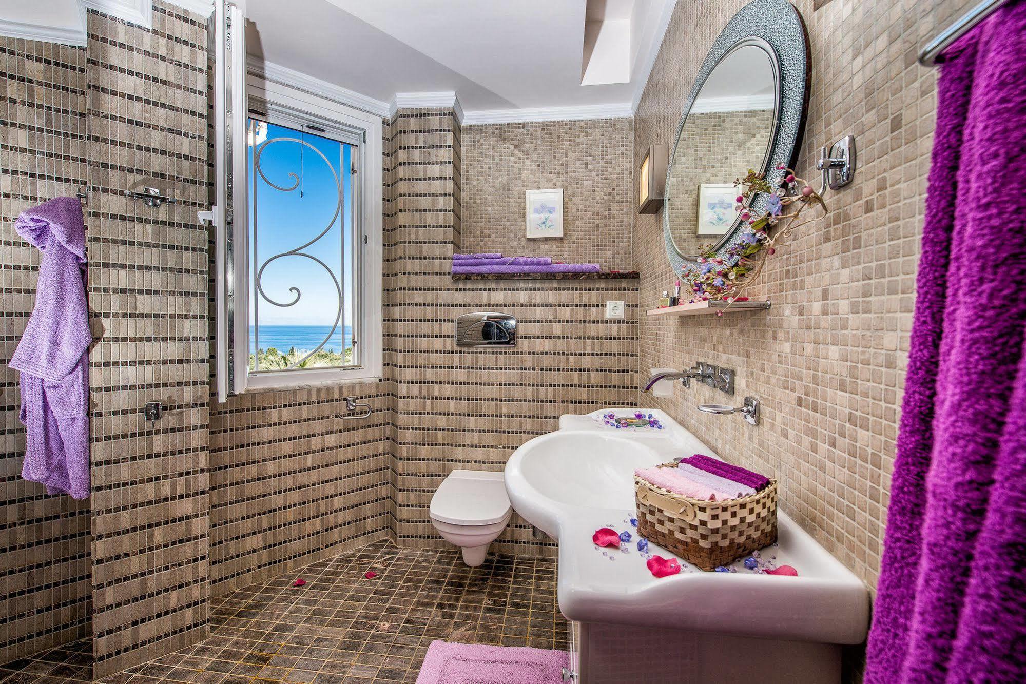 Frido Luxury With Jacuzzi Akrotiri (Zakynthos)