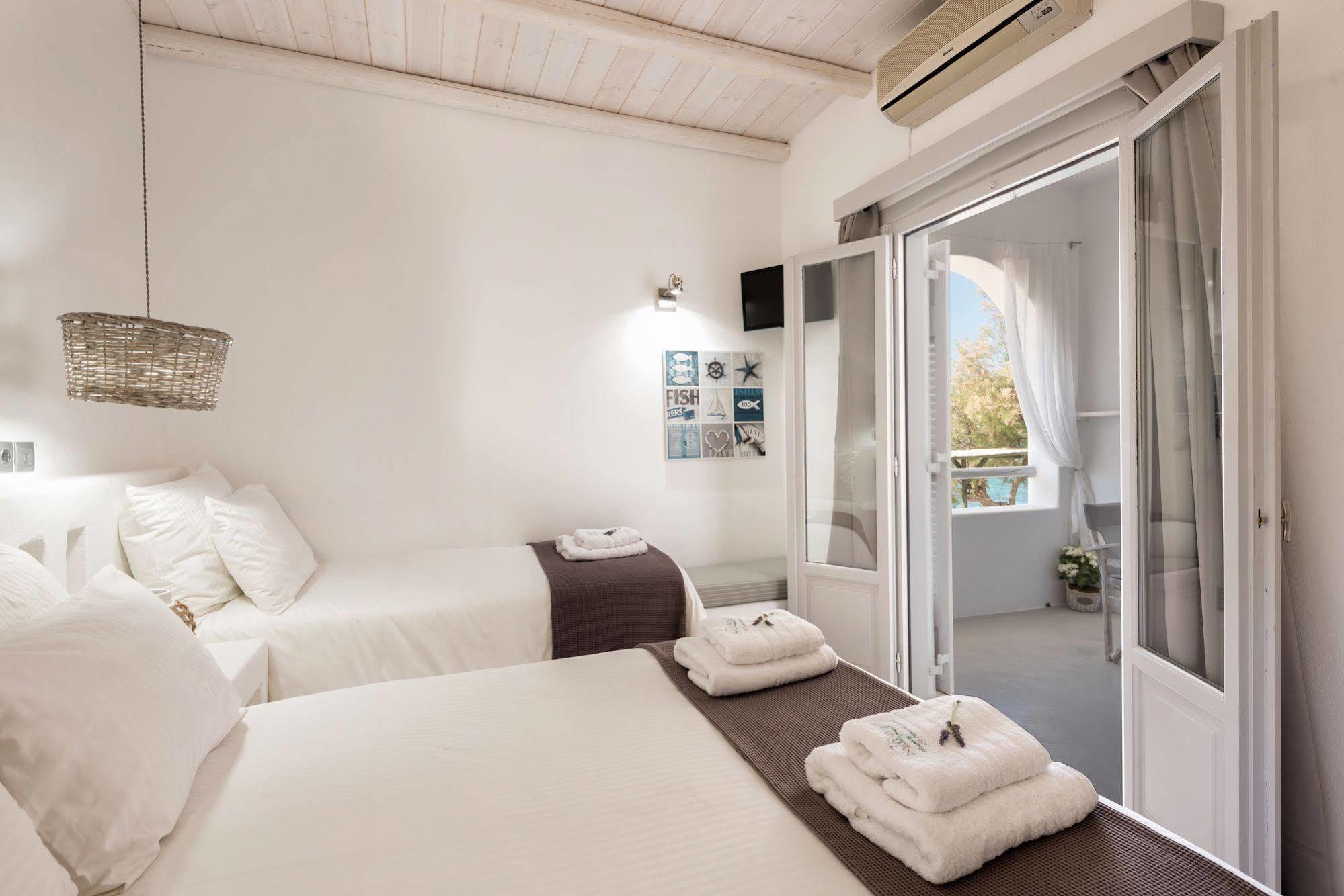 To Kyma Hotel