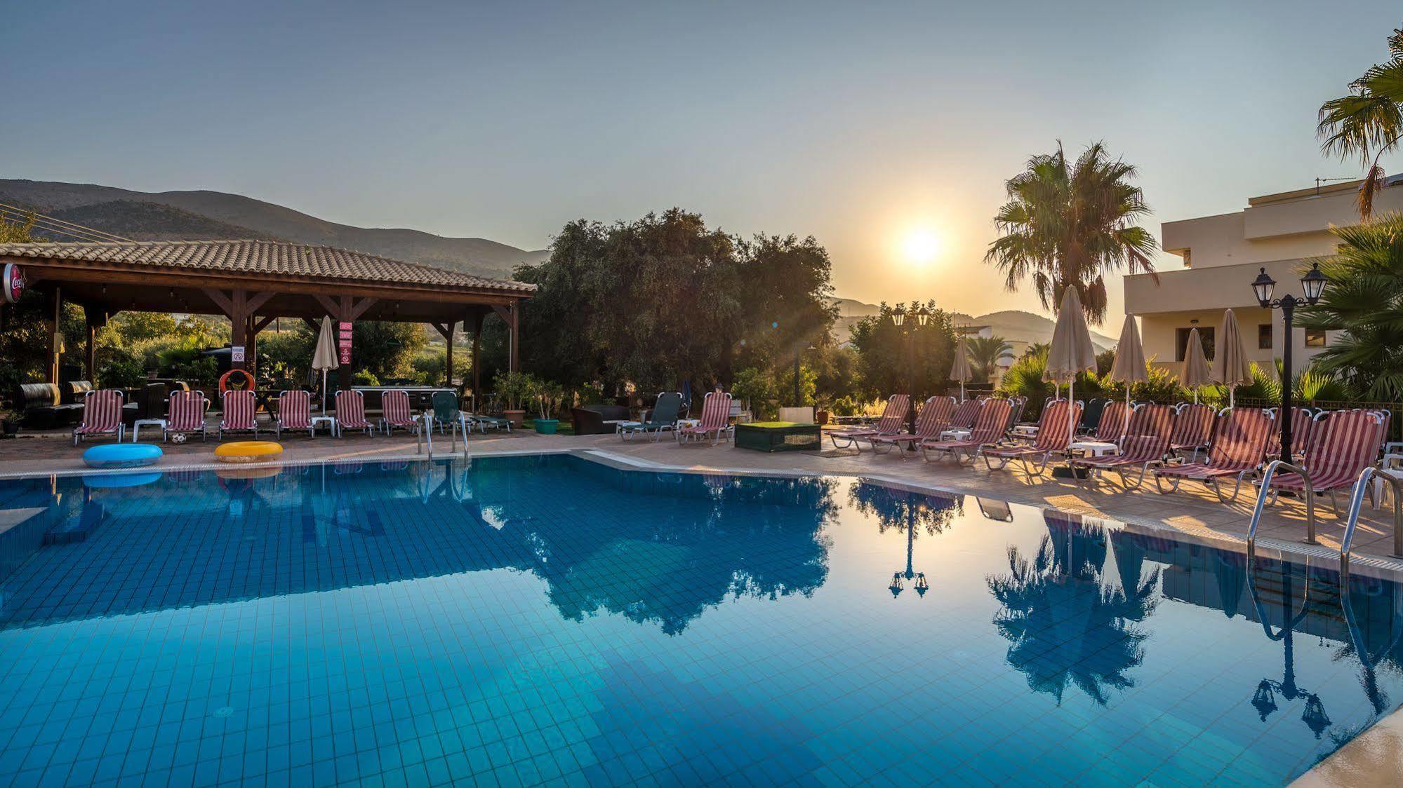 Hotel Newcastle By Estia Malia (Crete)
