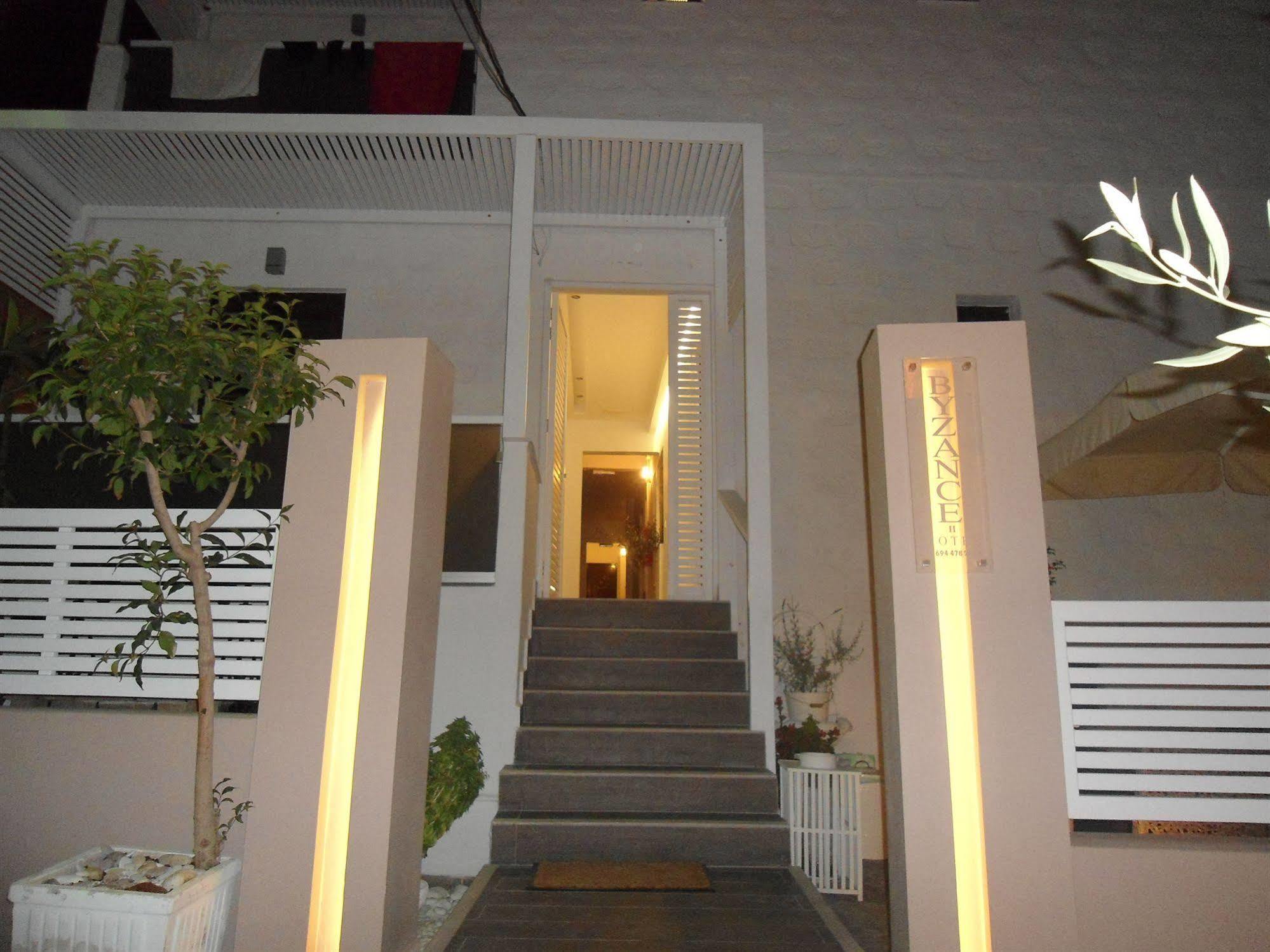 Byzance Hotel 2*