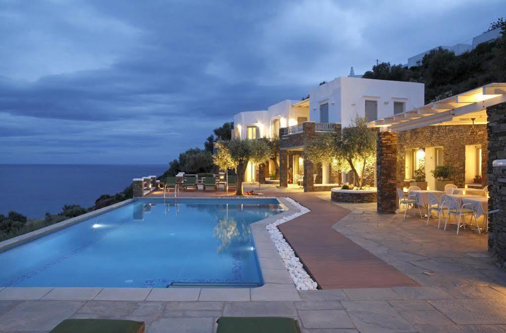 Selana Hotel