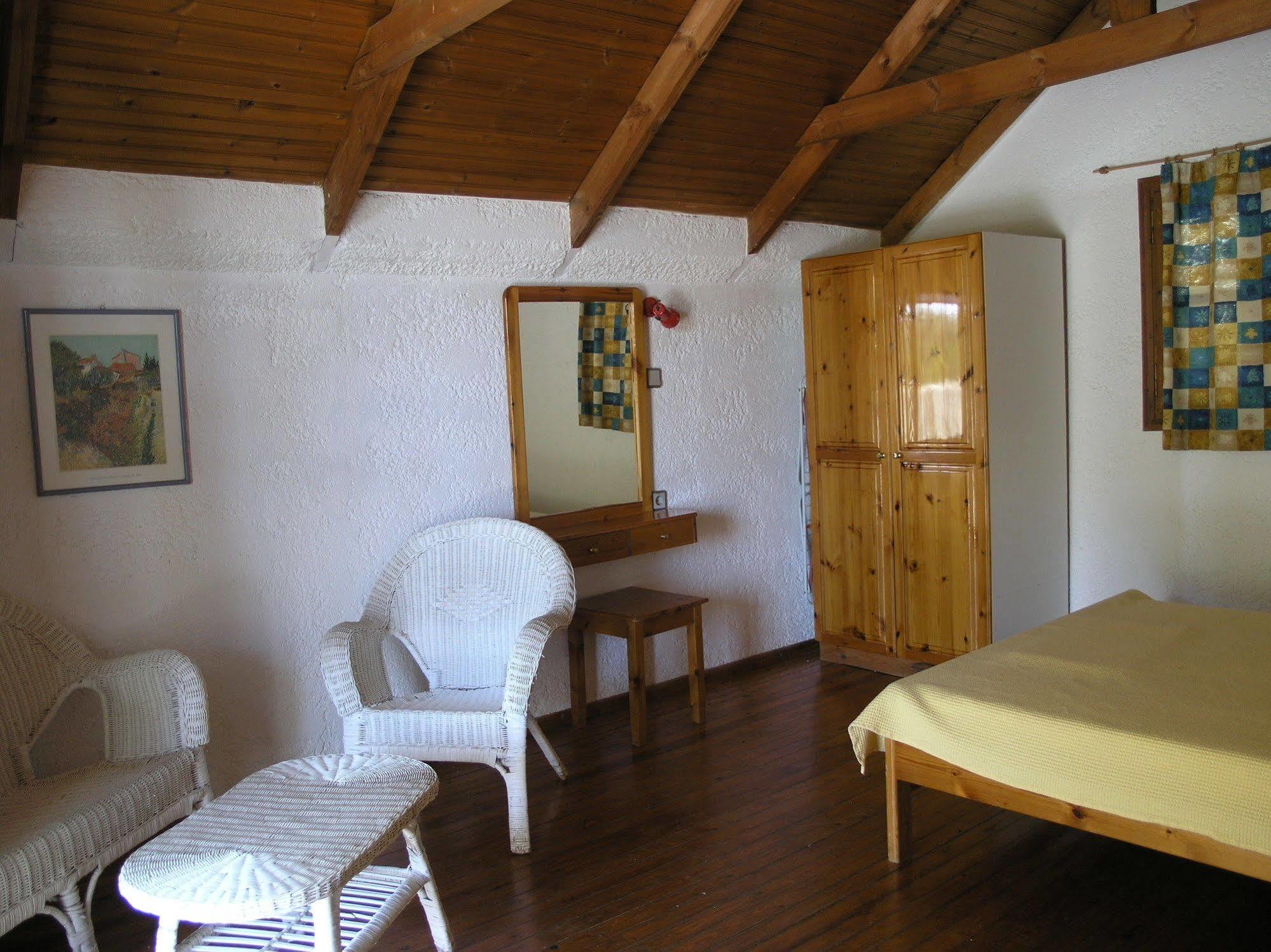 Olive Tree Cottages Palaiochora