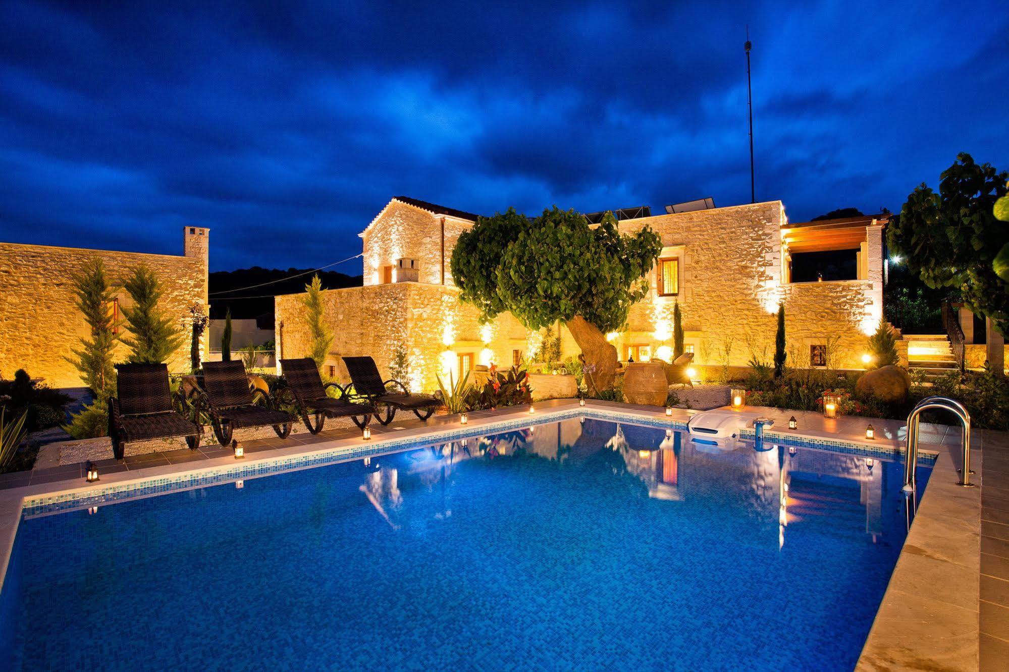Hotel Arcus Suites 4*