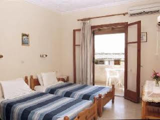 Leftis Romantica Aparthotel 2*