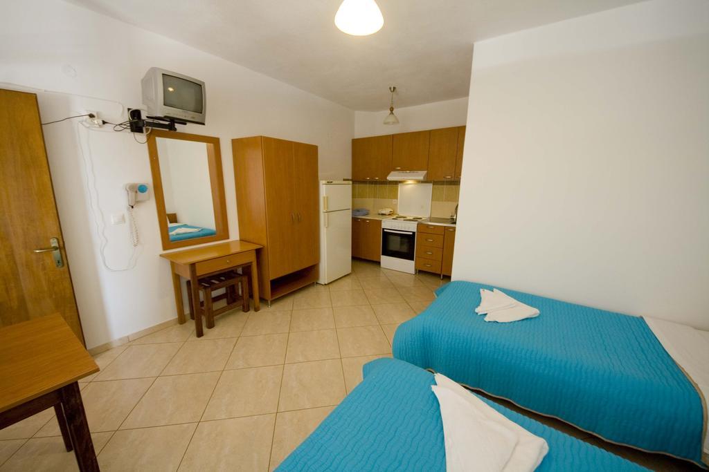 Porto Marina Aparthotel 2*