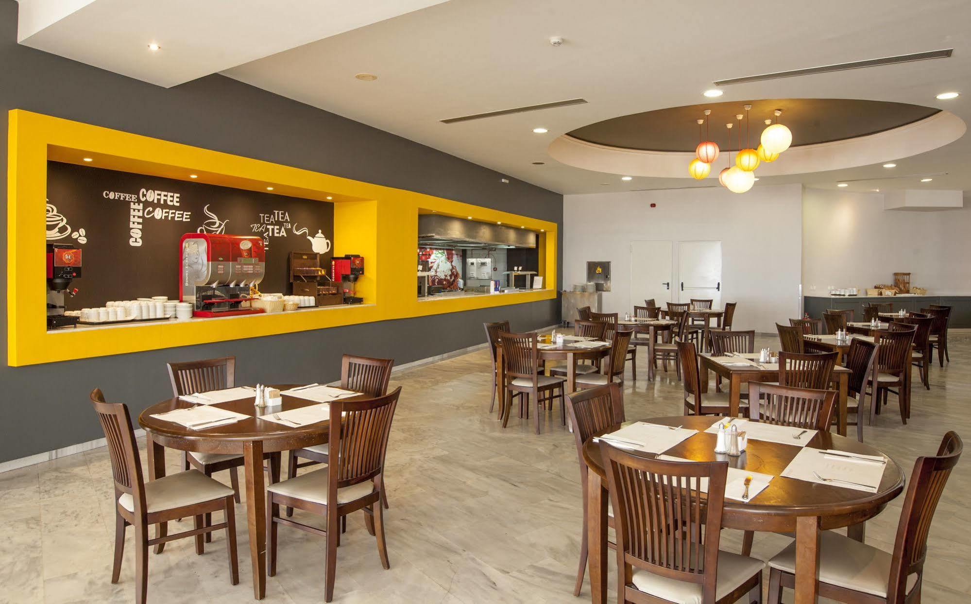 Hotel Kipriotis Aqualand