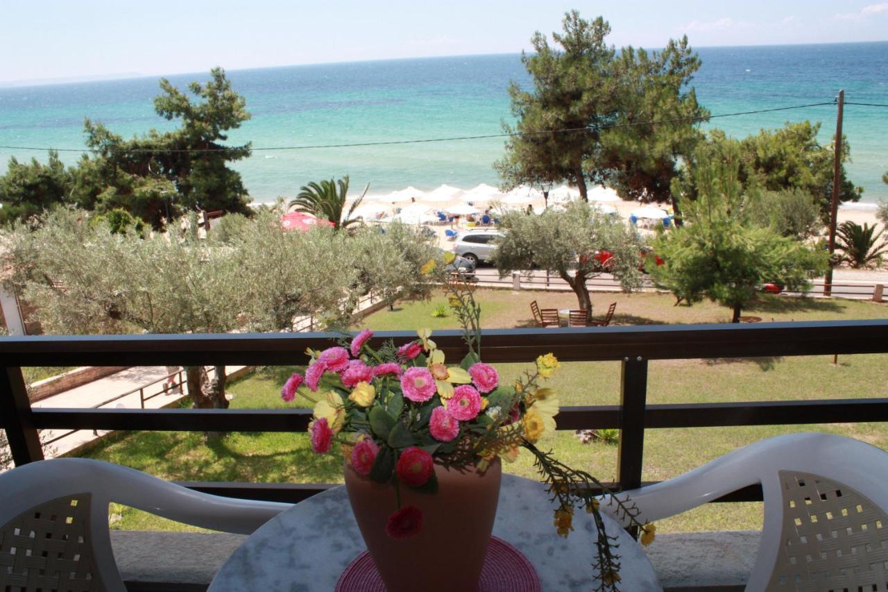 Apartment Bambola Nea Moudania