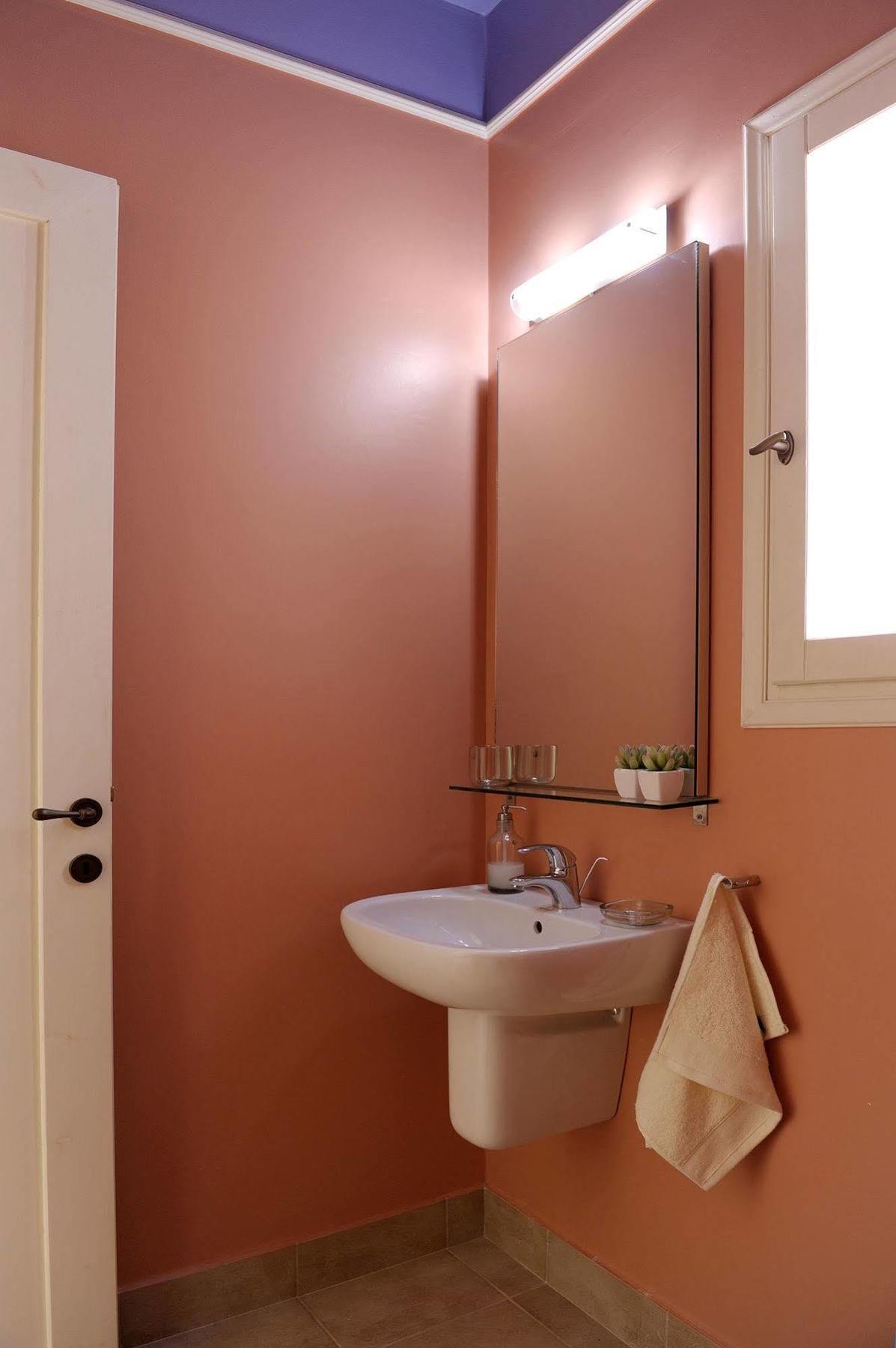 Almyris Guest house 2*