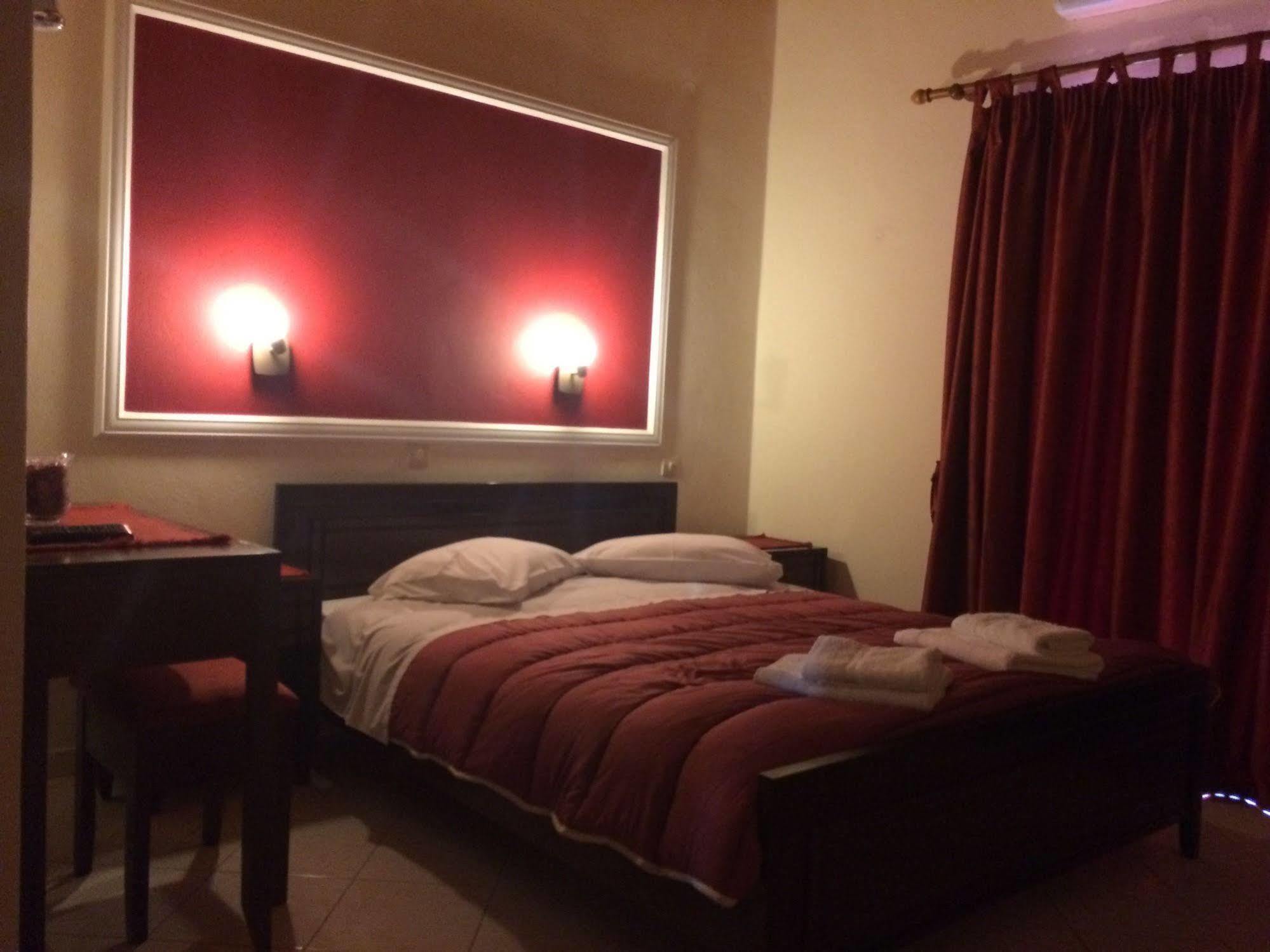 Hotel Theodora's House Overlooking Valtos 3*