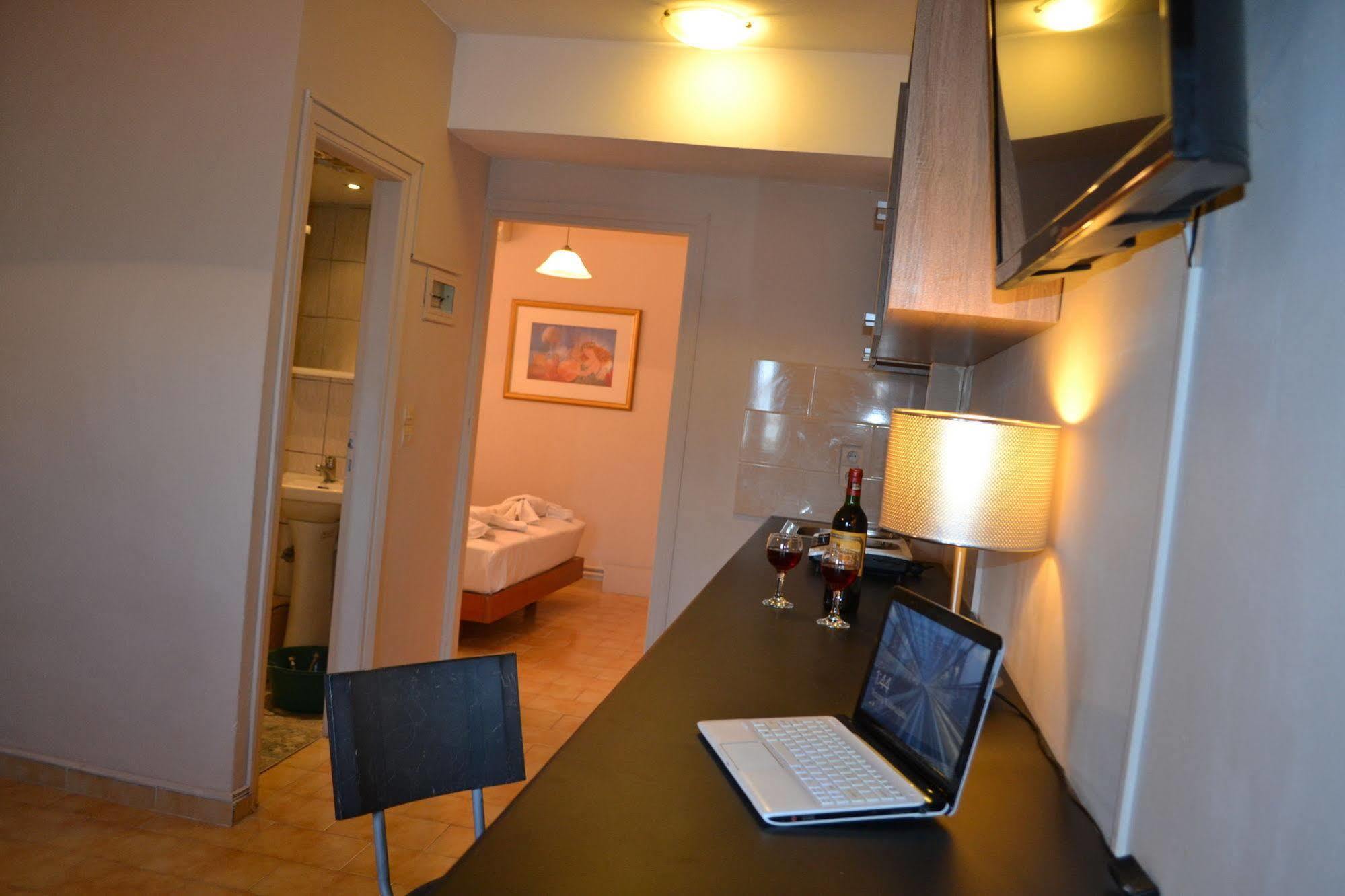 Lefteris Village 3*