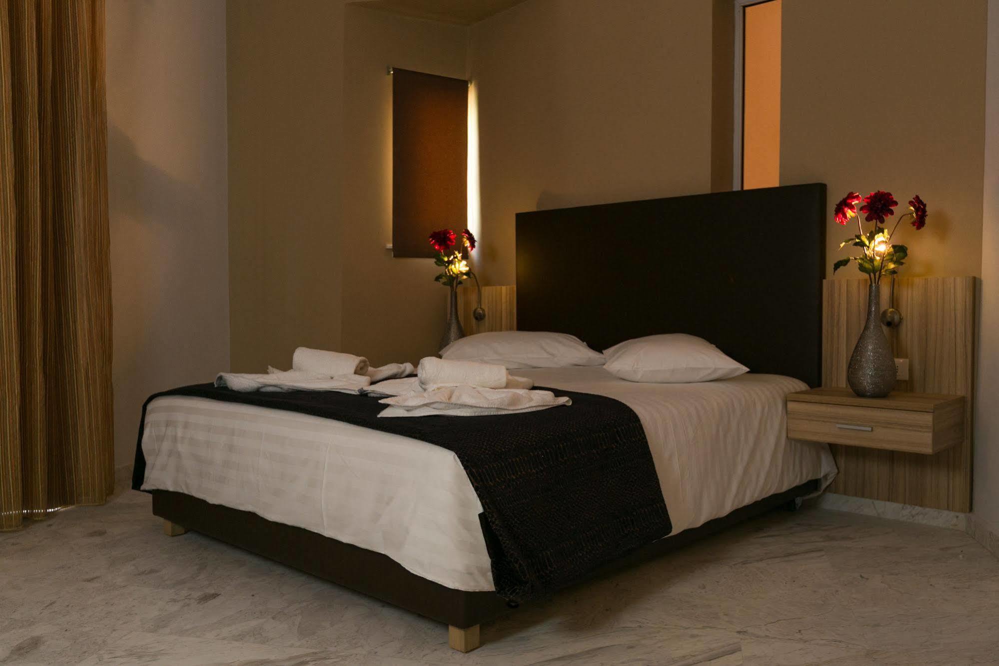 Hotel Elotia Agioi Apostoli (Crete)
