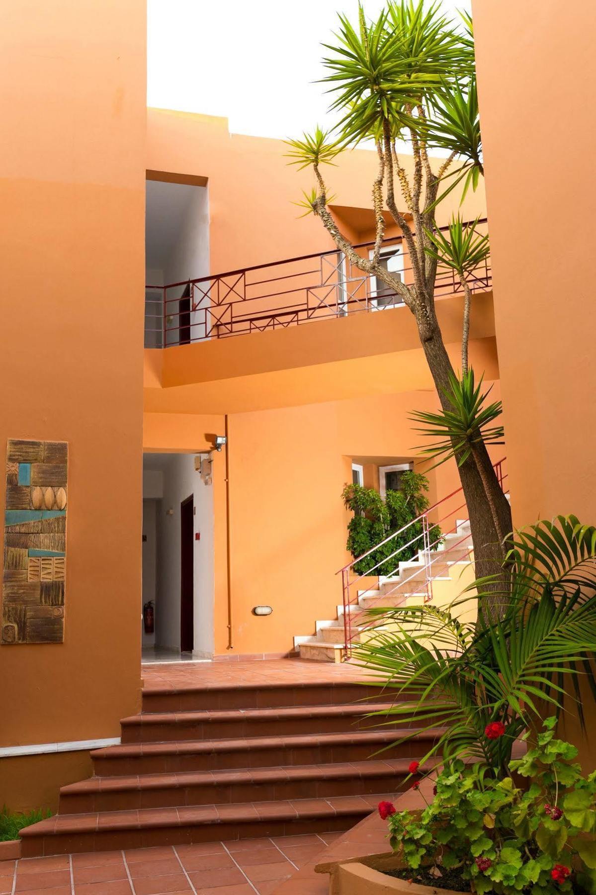 Elotia Hotel