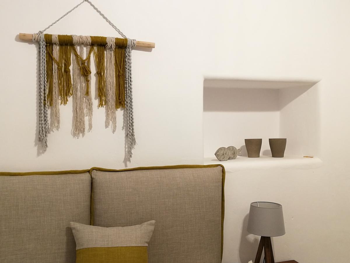 Gerania Milos Apartment