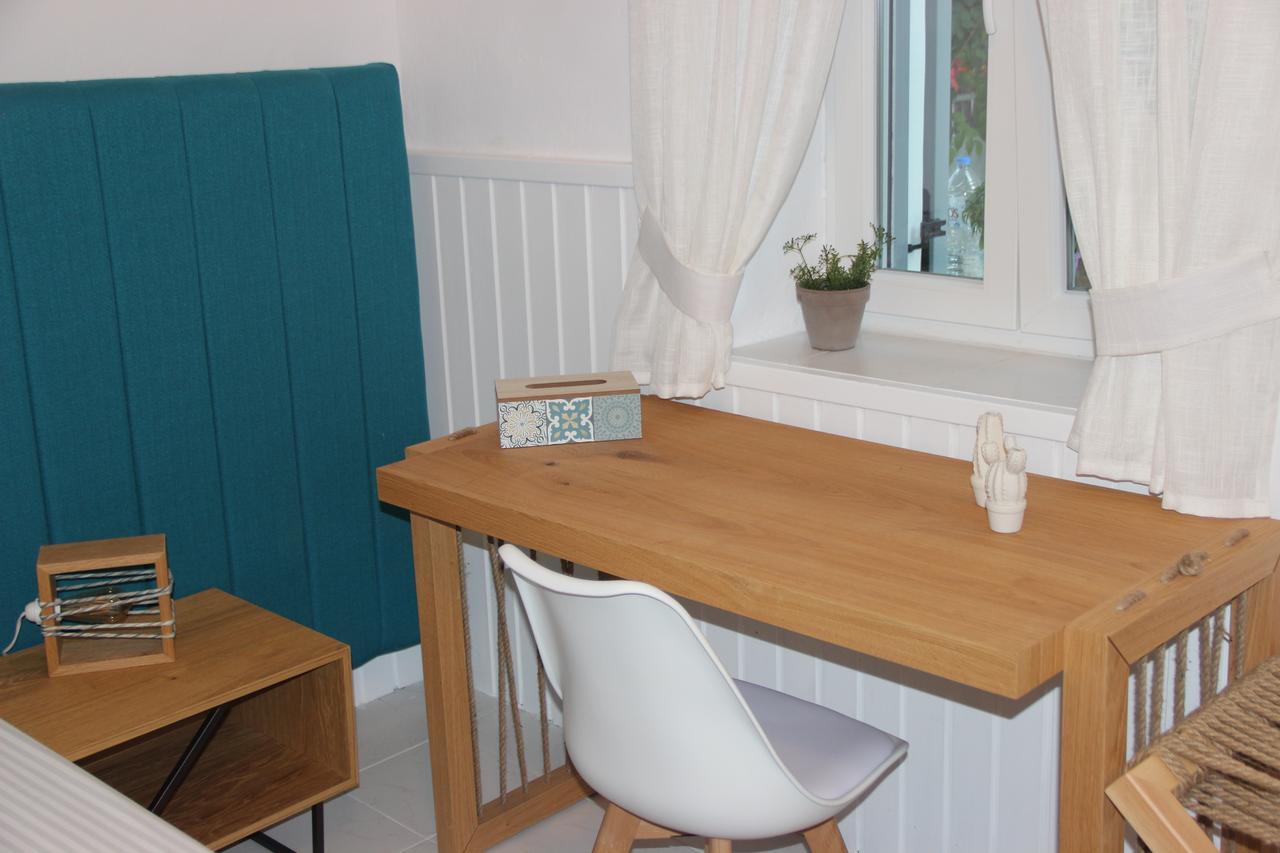 Apartment Gerania Milos