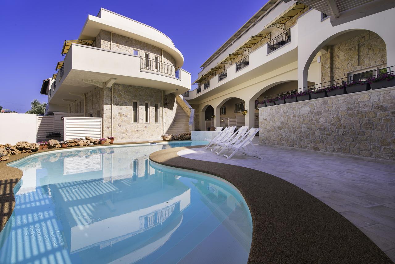 Neikos Mediterraneo Luxury