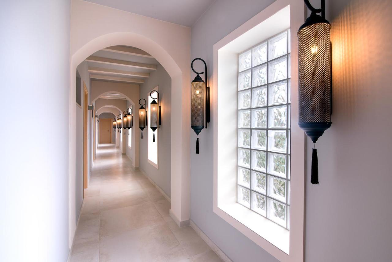 Neikos Mediterraneo Luxury Hotel