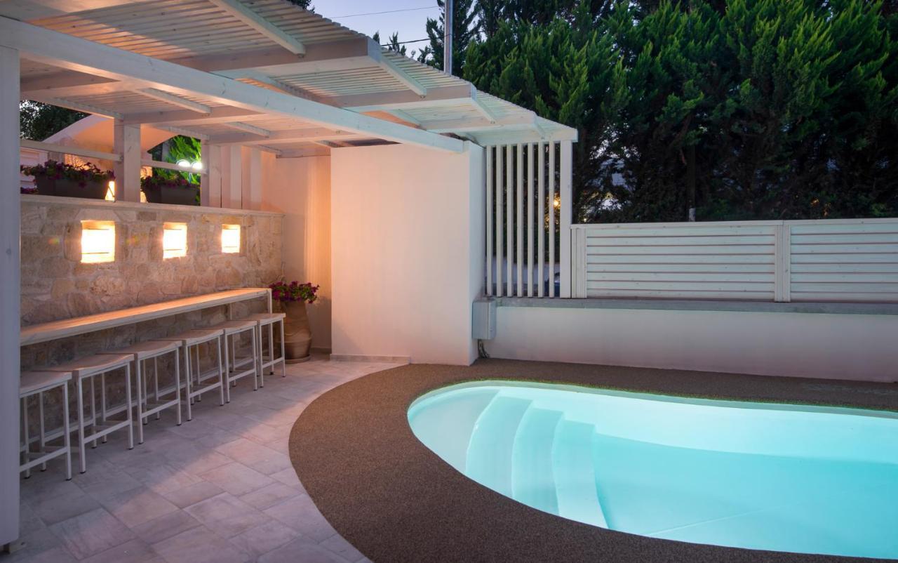 Neikos Mediterraneo Luxury Hanioti