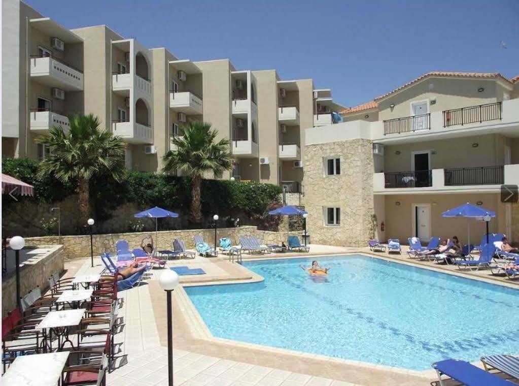 Orion Star Aparthotel 3*