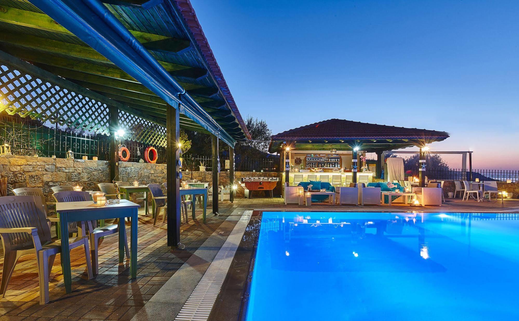 Everest And Aparthotel 3*
