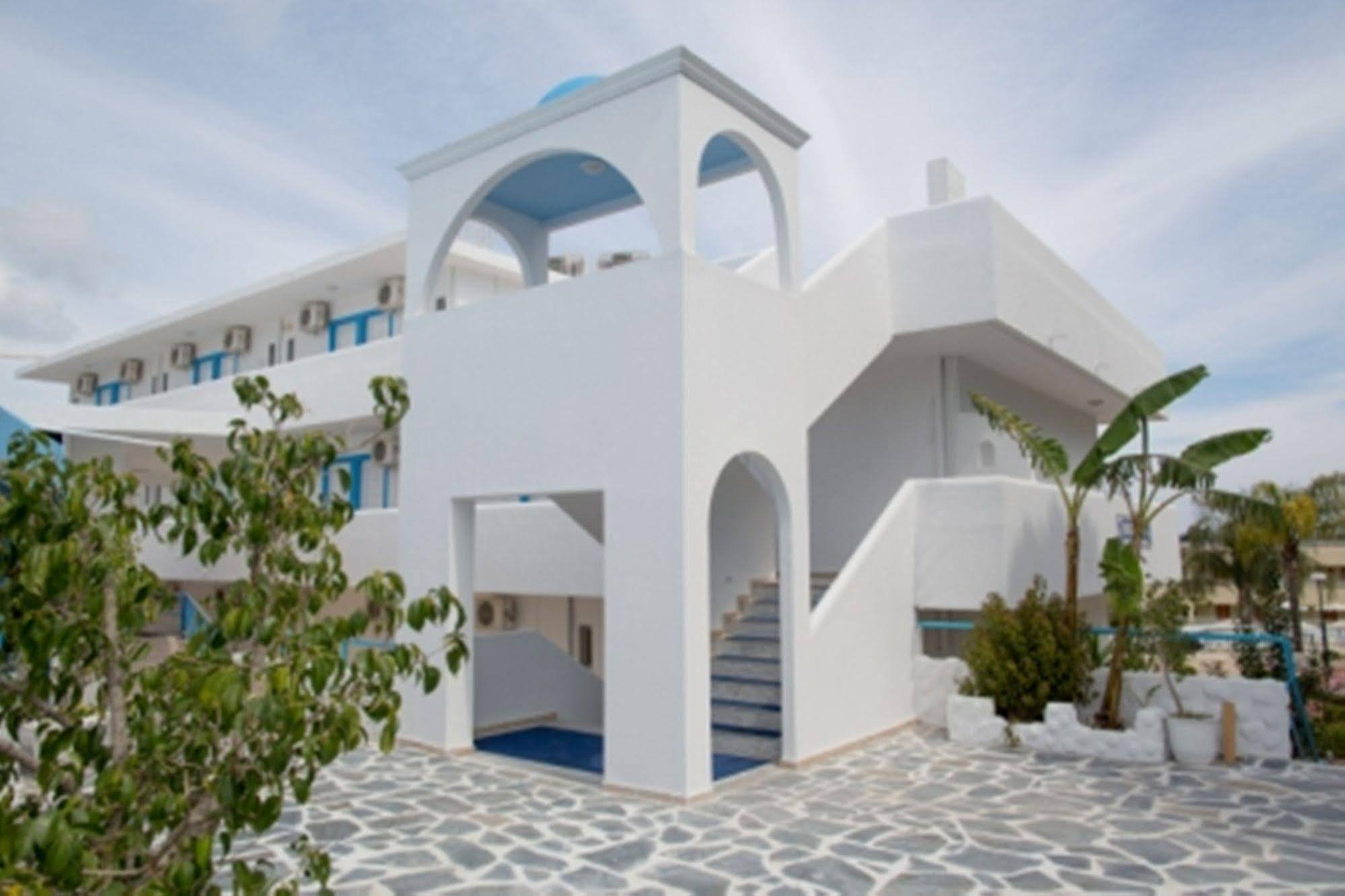 Romantza Mare 3*