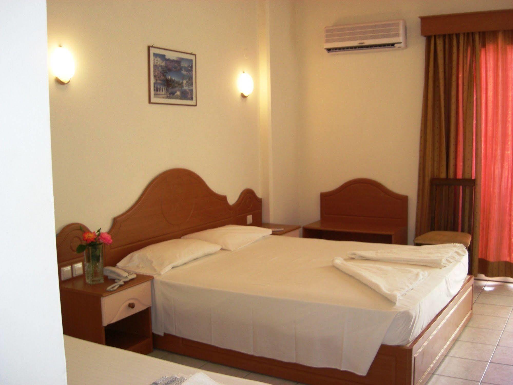Romantza Mare Hotel Koskinou (Rhodes)