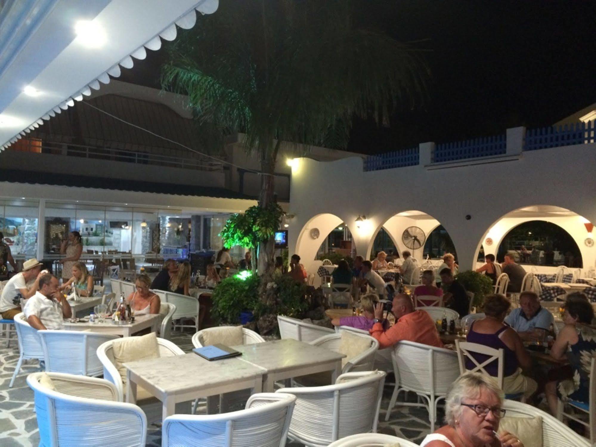 Hotel Romantza Mare 3*