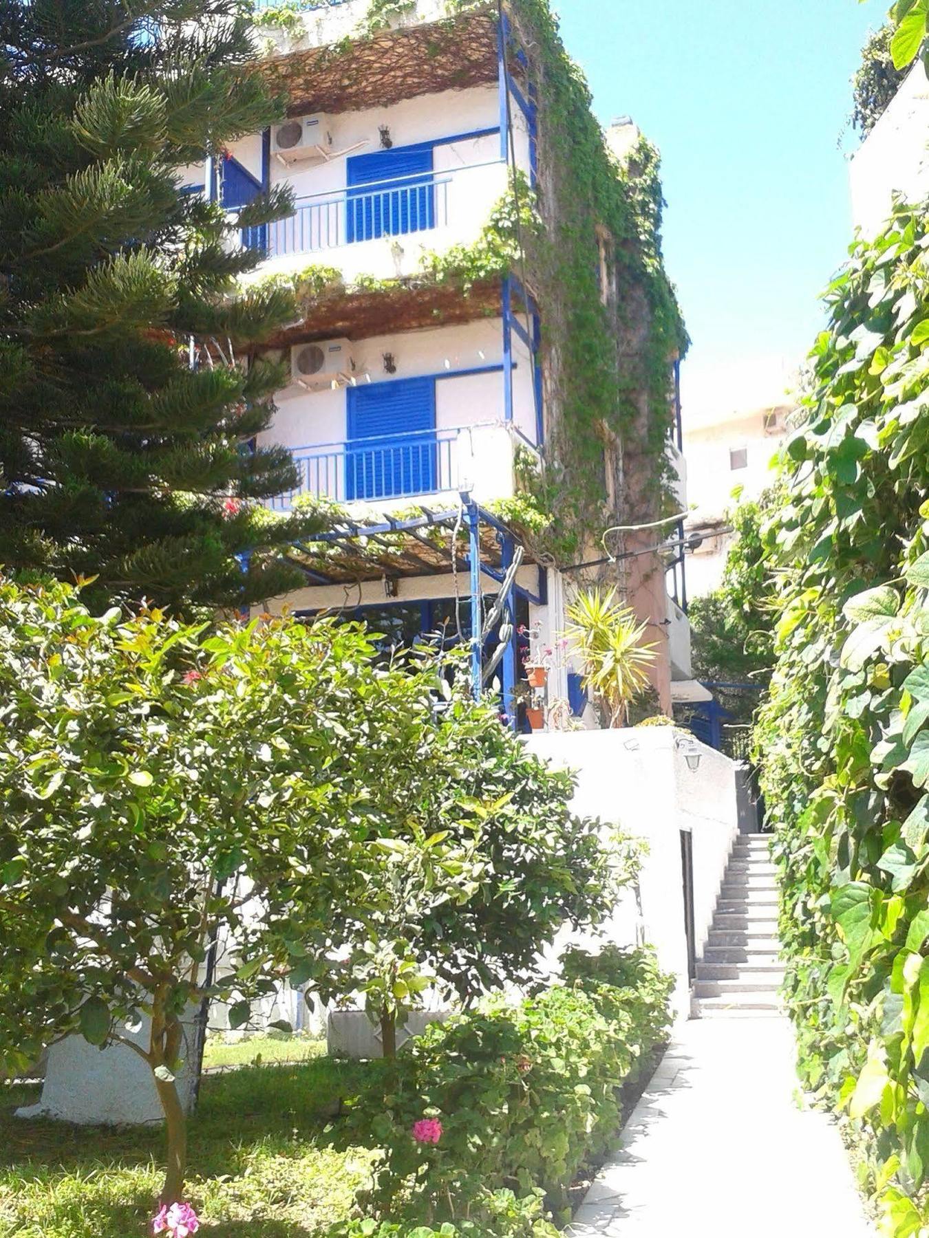 Amazona Aparthotel