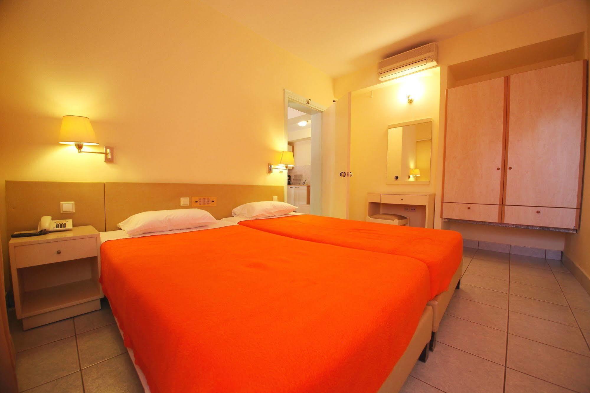 Pavlos Hotel