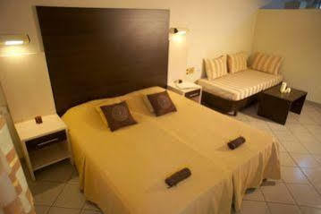 Senses Blue Boutique Hotel 3*
