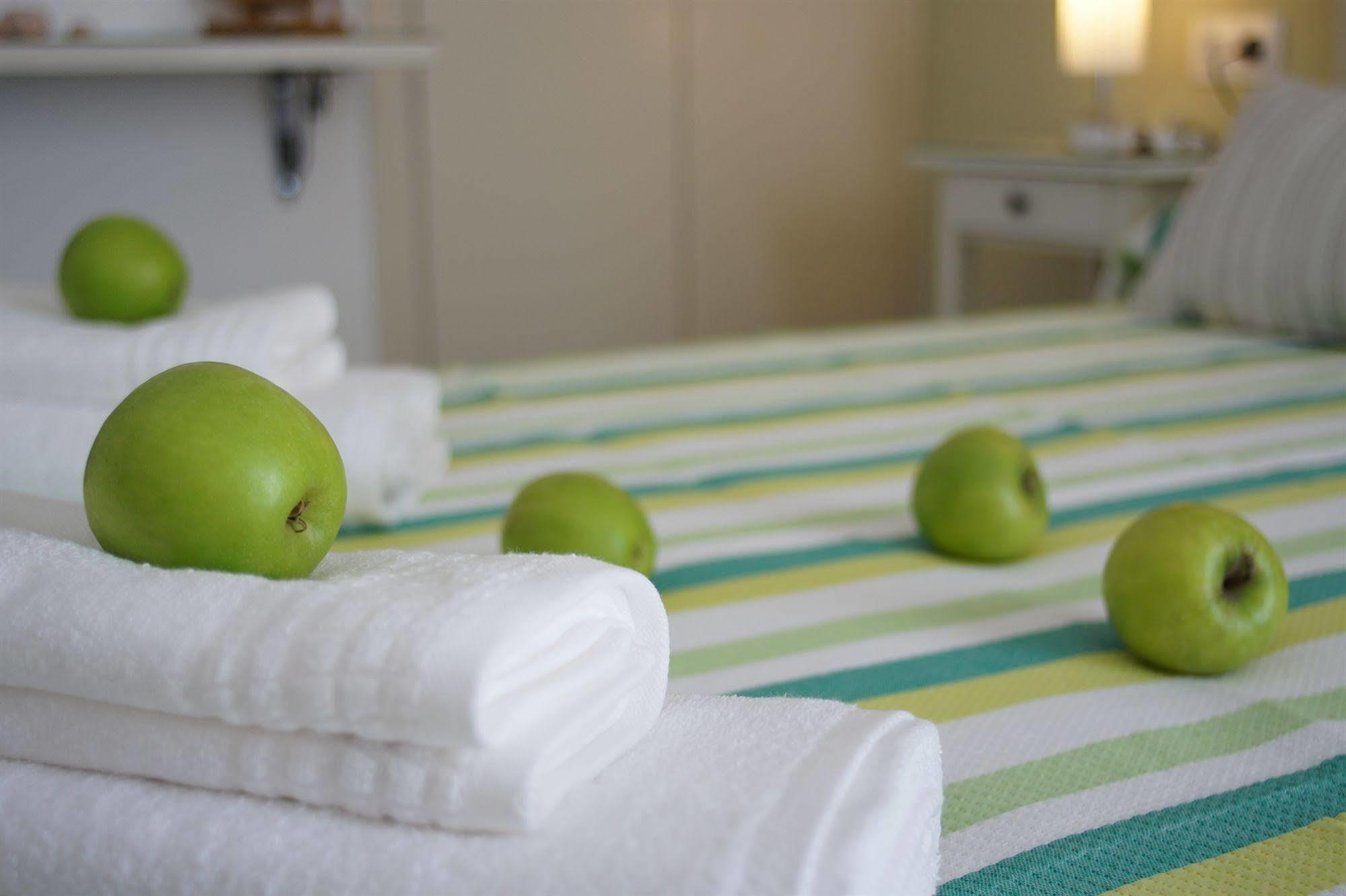 Cyclades Hotel 2*