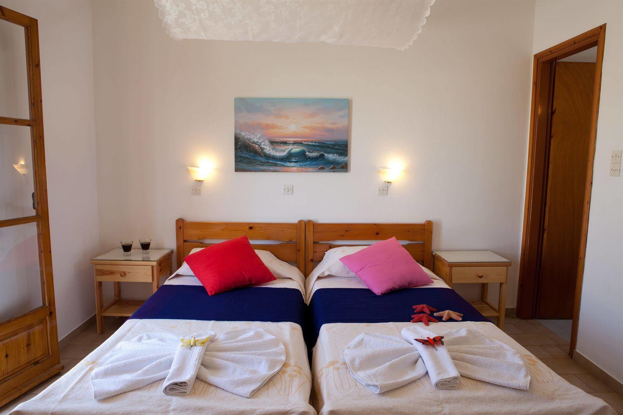Cyclades 2* Parikia (Paros)