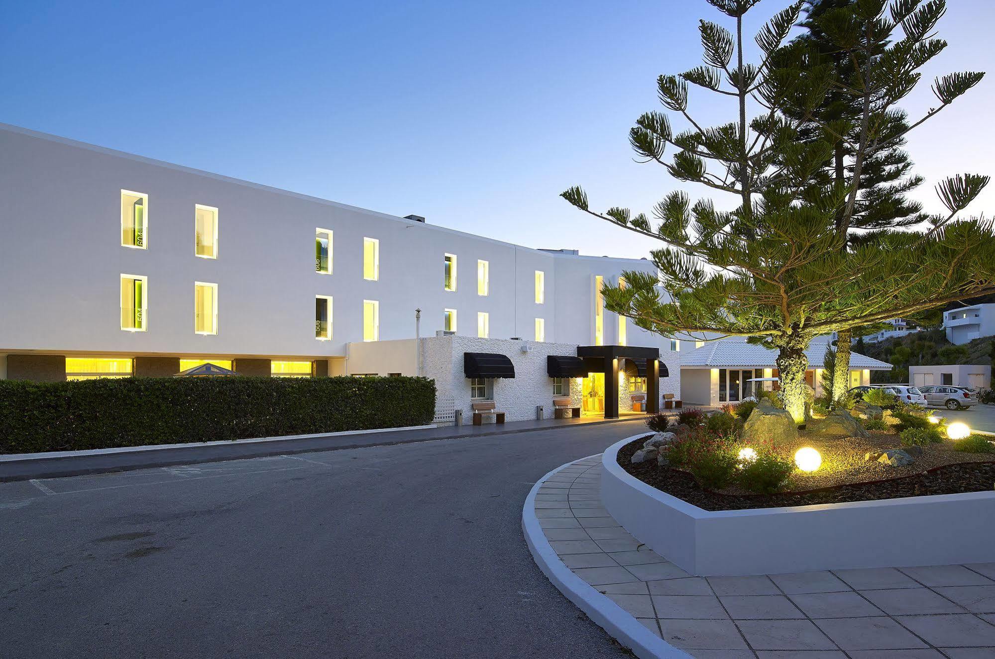 Dimitra & Resort