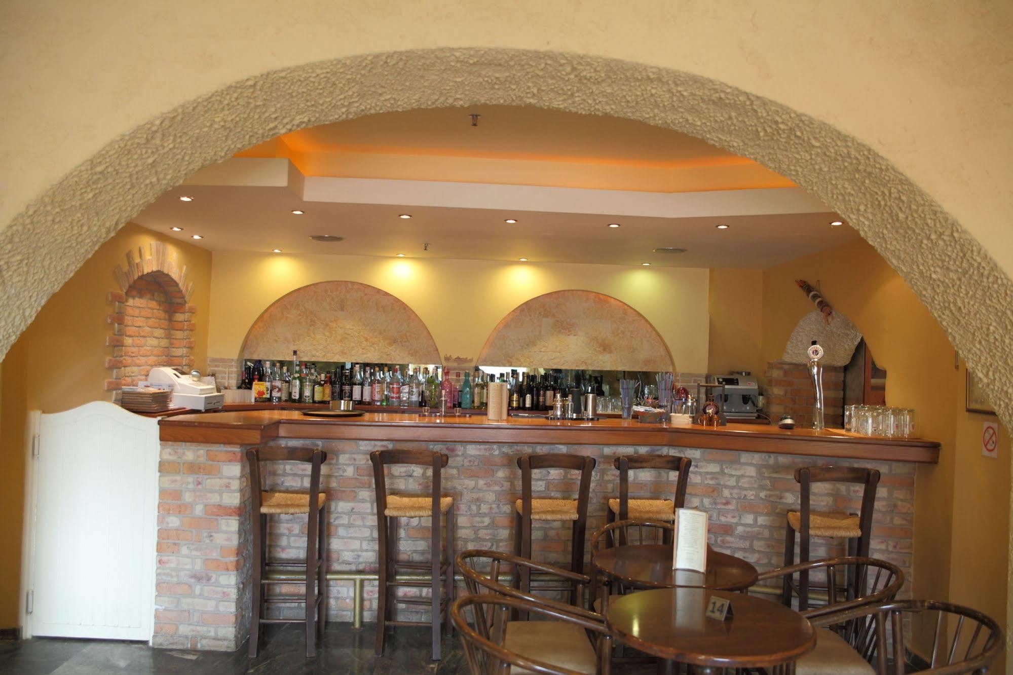 Erato Hotel Gournes Gouvon