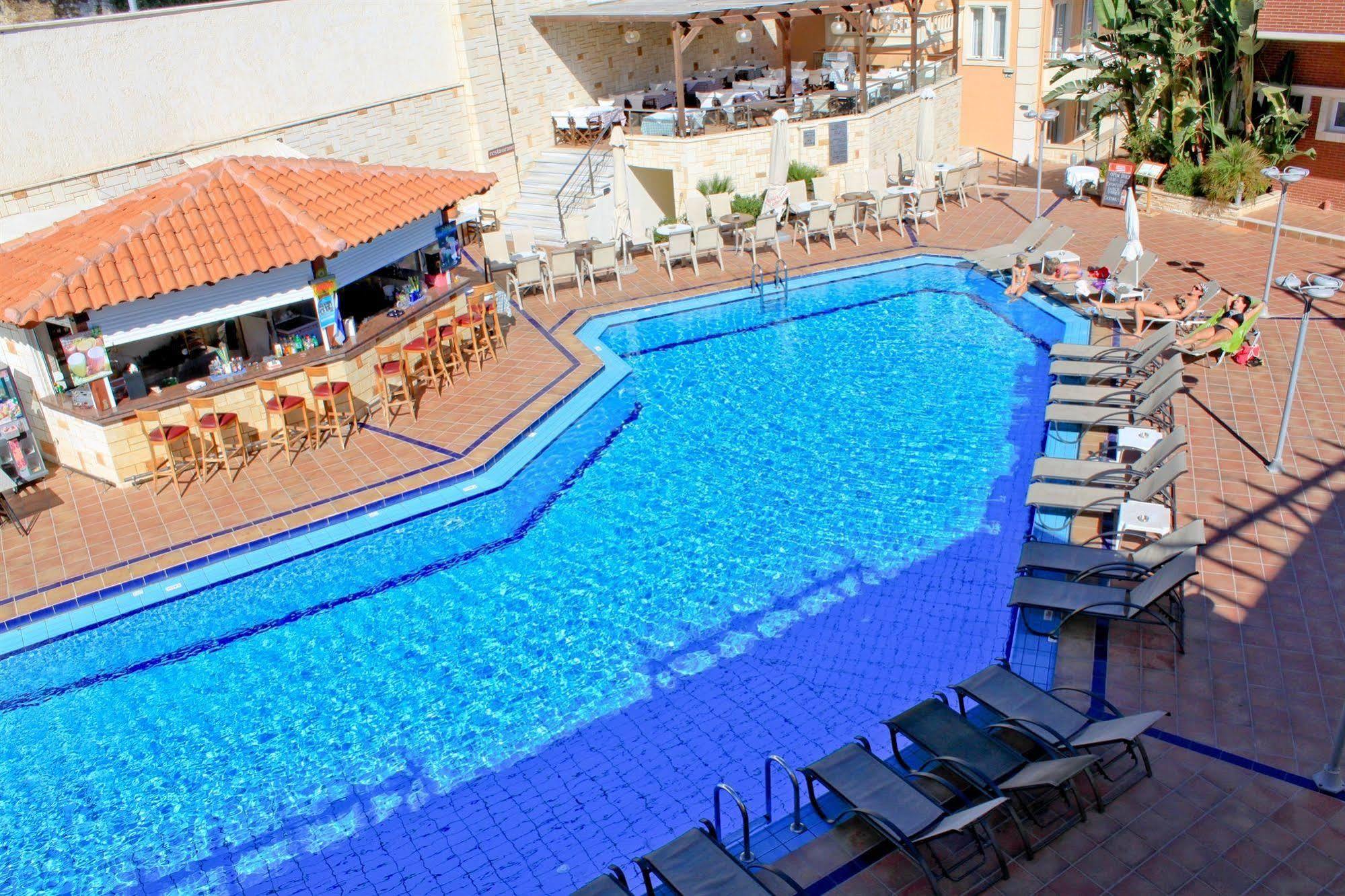 Porto Hotel