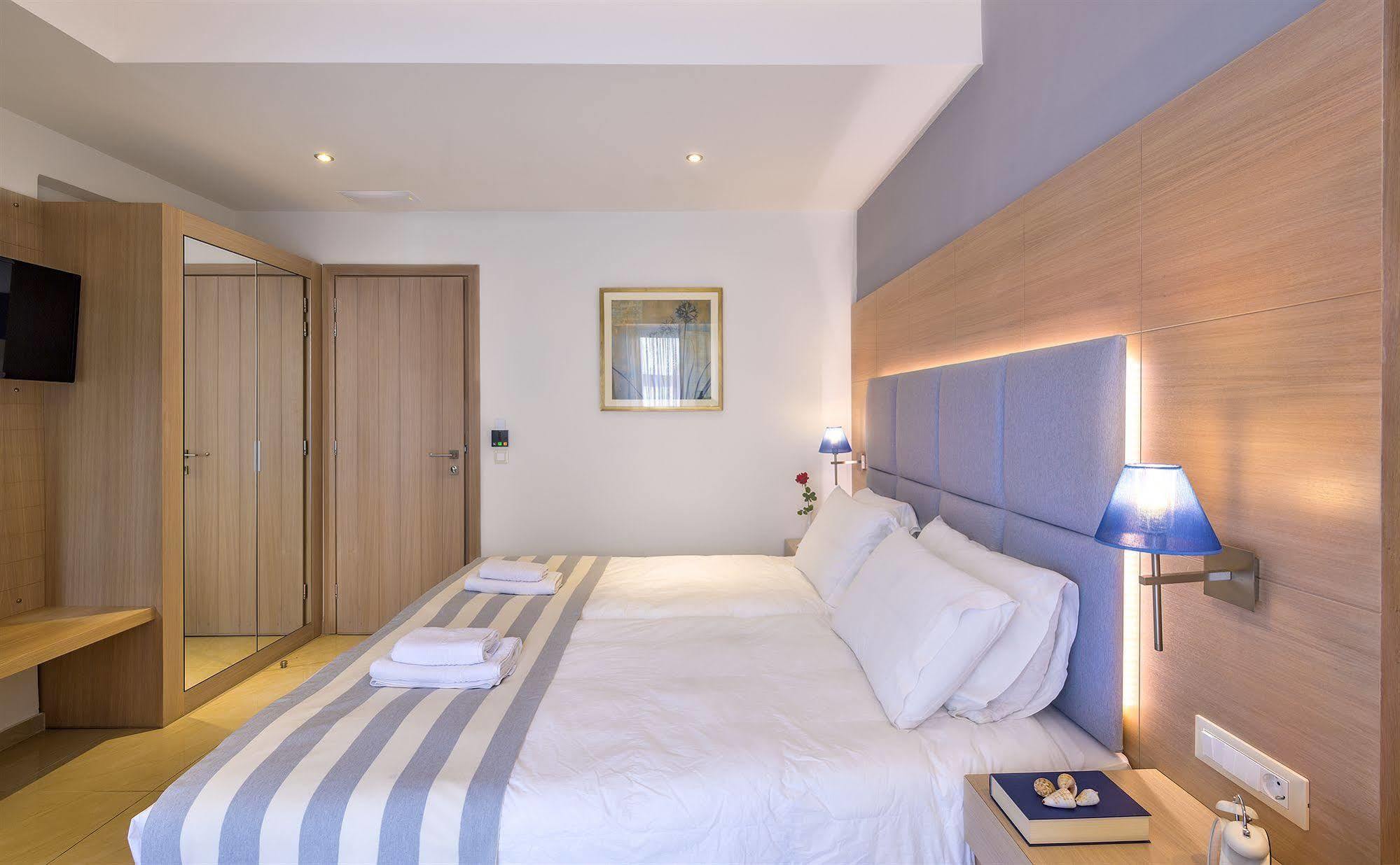 Aparthotel Leonidas & Rethymno (Crete)
