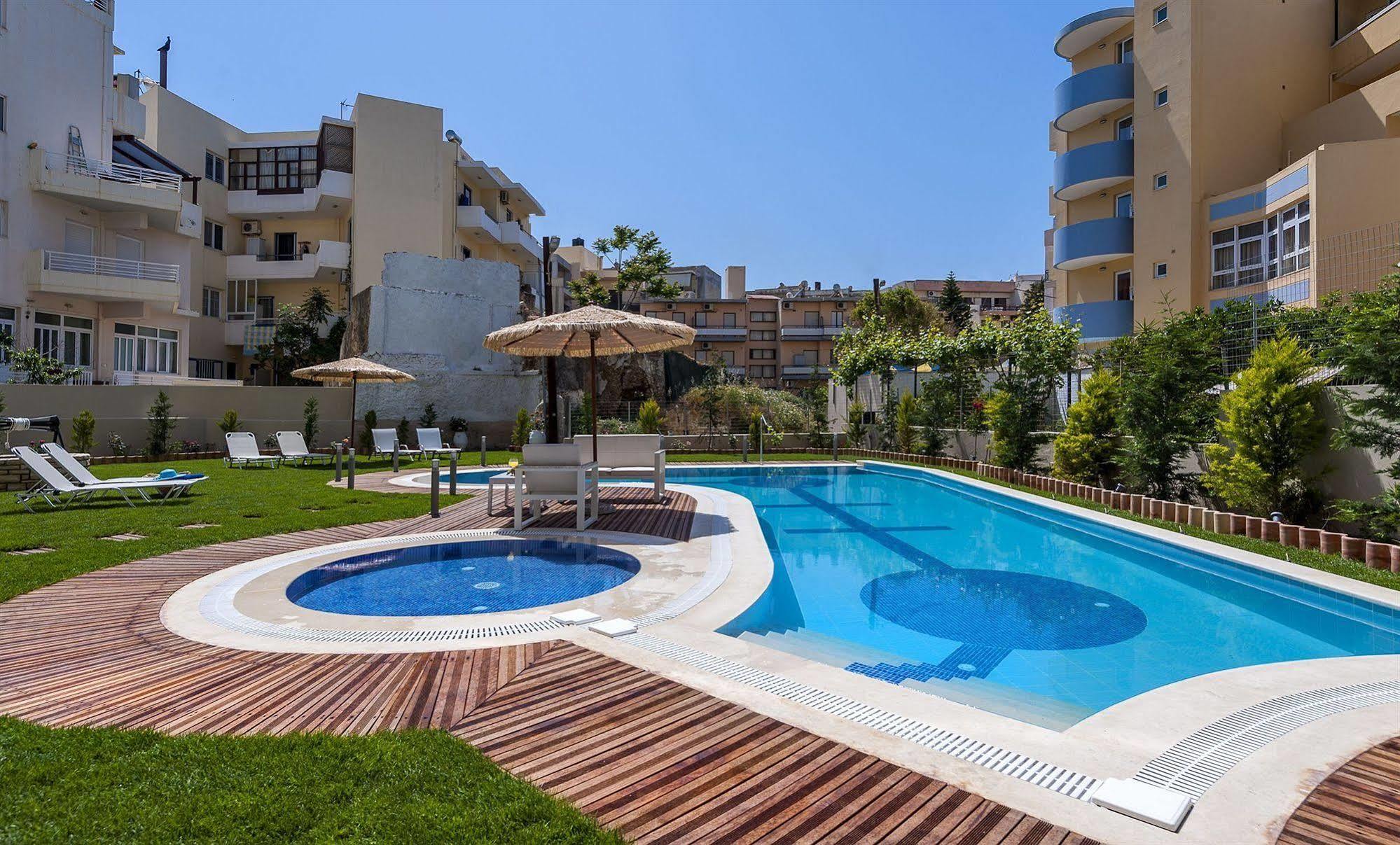 Leonidas & Rethymno (Crete)