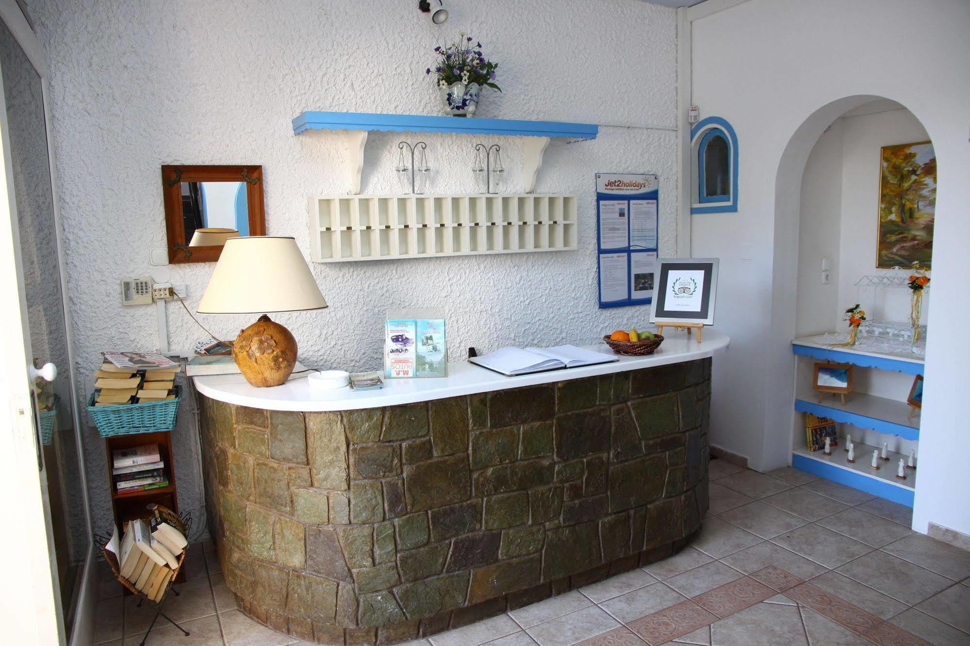 Villa Anna Aparthotel