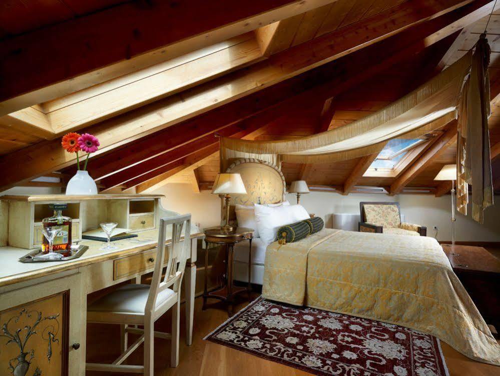 Grande Bretagne - Hotel