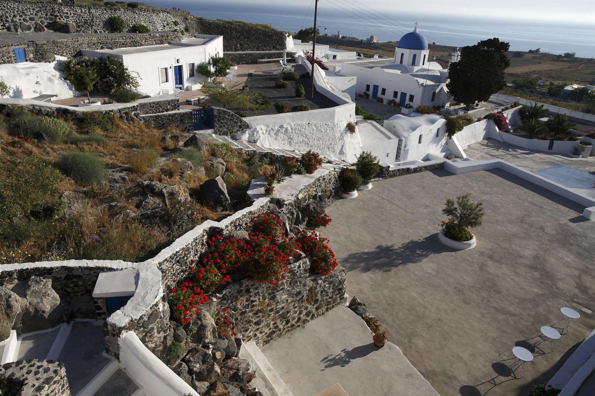 Aghios Artemios Traditional Imerovigli (Santorini)