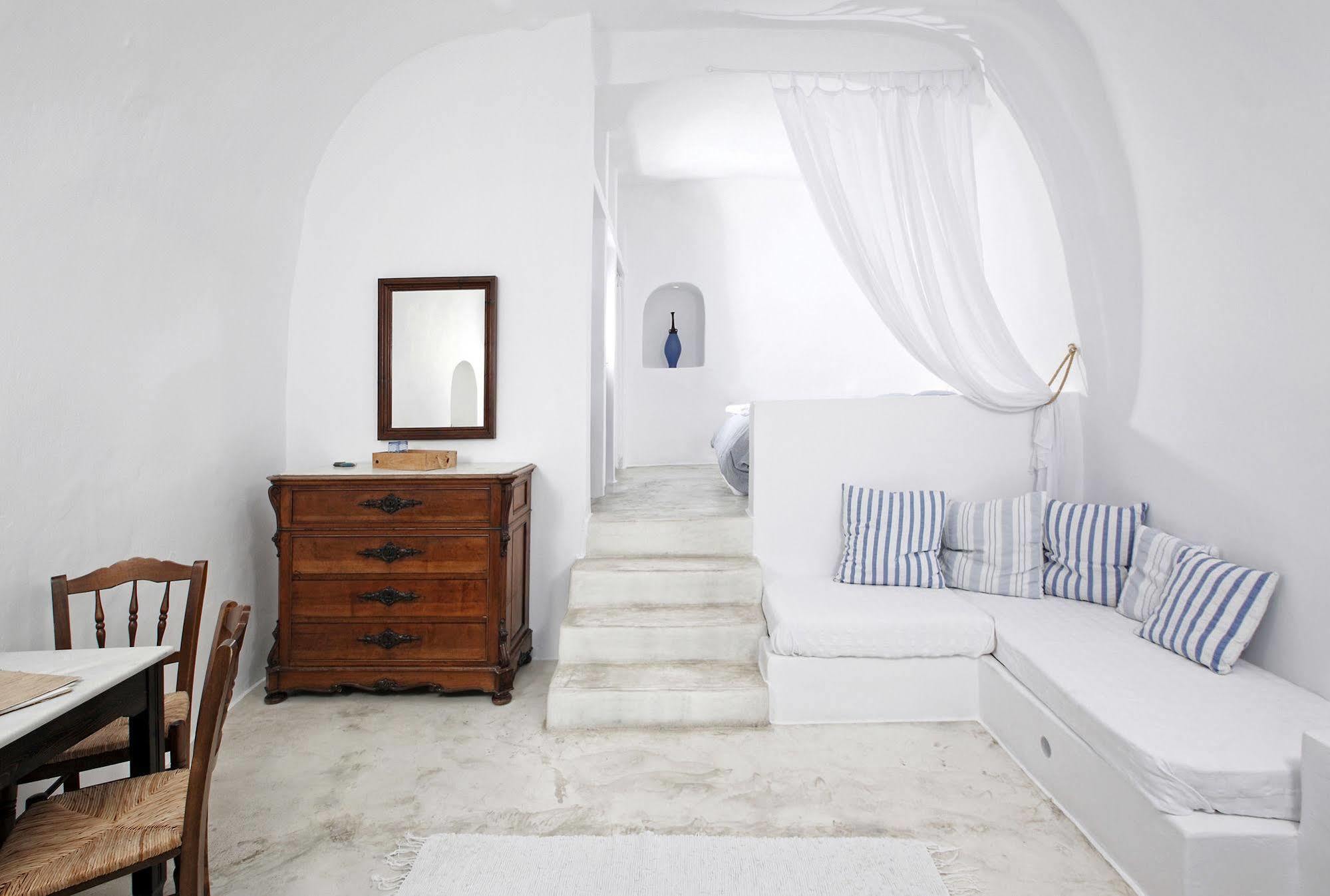 Aghios Artemios Traditional 3*