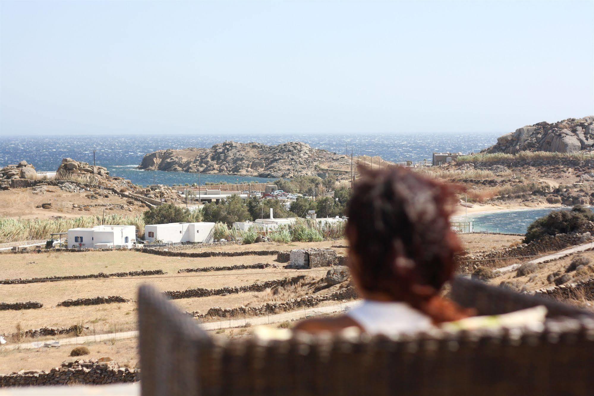 Almyra 3*
