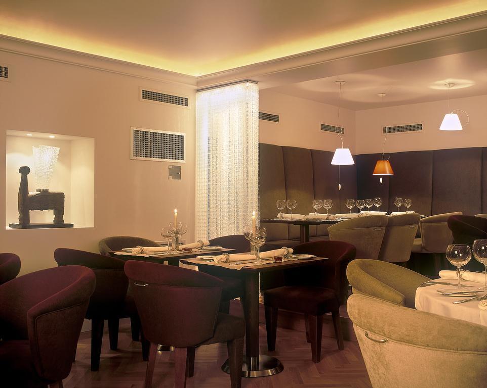 Plaza Vouliagmeni Strand 4* Vari-Voula-Vouliagmeni
